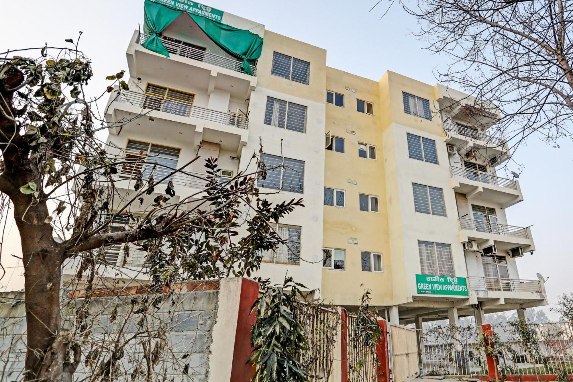 Oyo Home Green View Appartments Beās Dış mekan fotoğraf